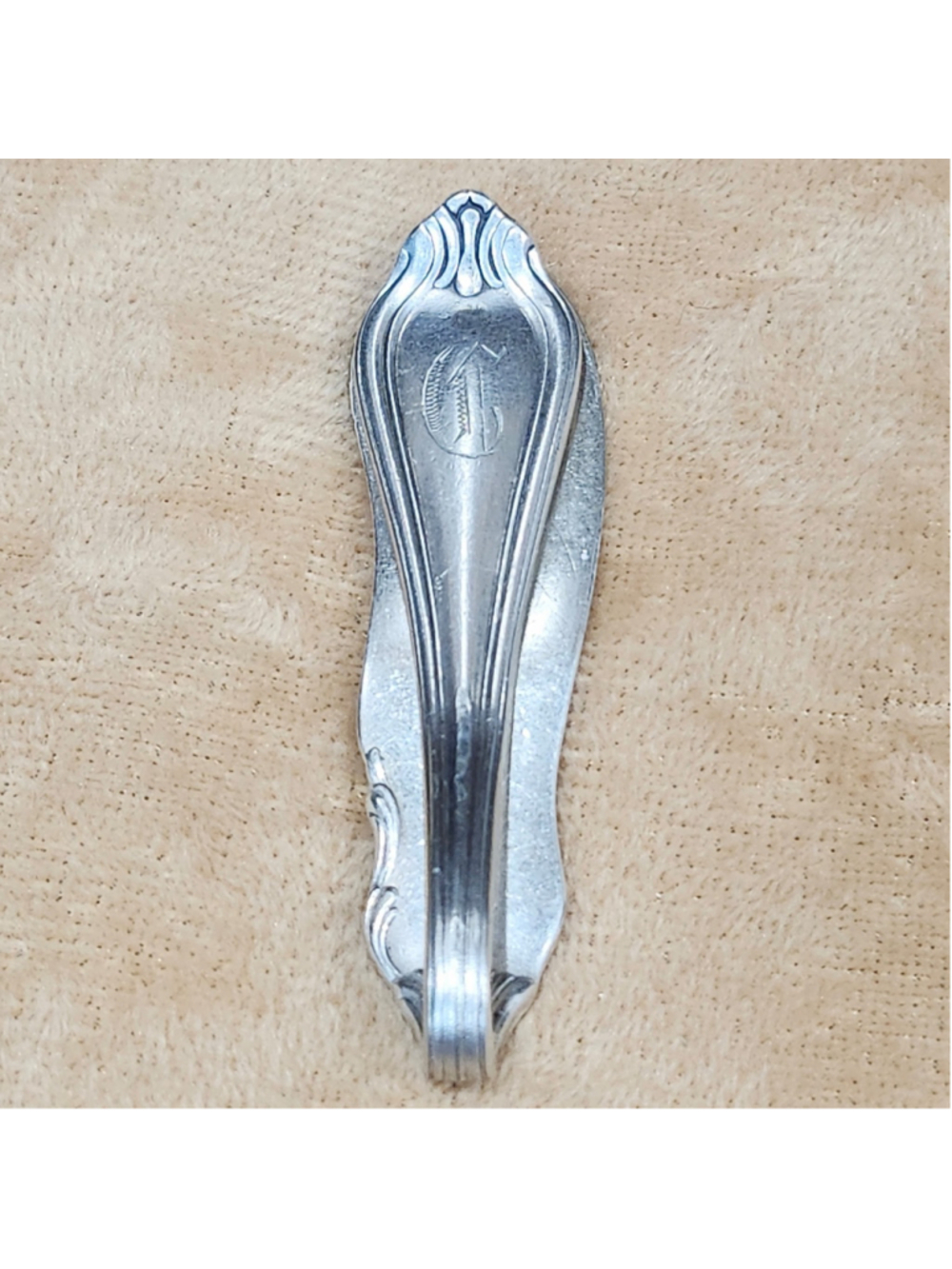 "C" Engraved Silverwear Money Clip /card Holder handmade Accessory silver Plated
